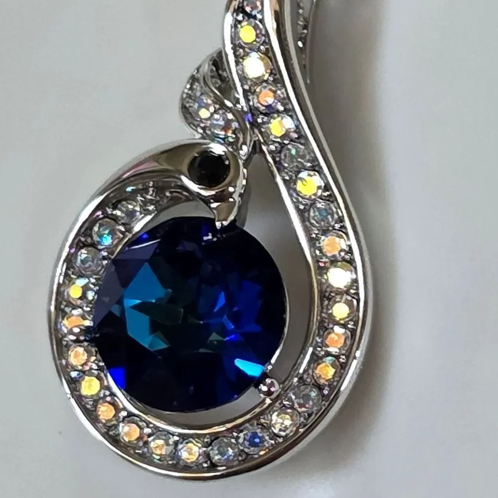 🩵⏭️NIB White Gold Plated Blue Crystal Sapphire Phoenix Pendant Necklace